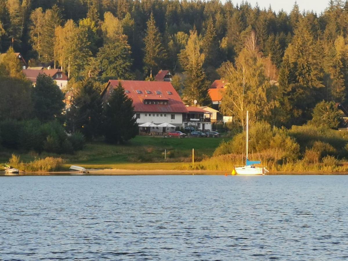 Penzion Tomy Na Pláži Hotel Frymburk Exterior foto